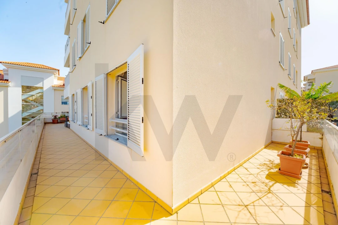 Apartamento T3 para Venda em Santo Antonio Foto 6