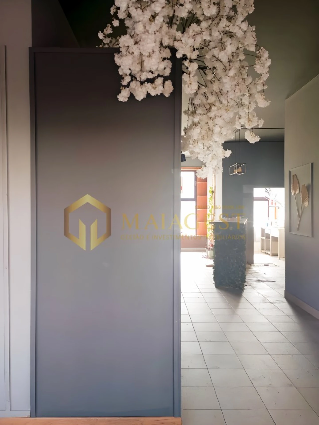 Loja para Arrendamento em Santa Marinha e São Pedro da Afurada Foto 7