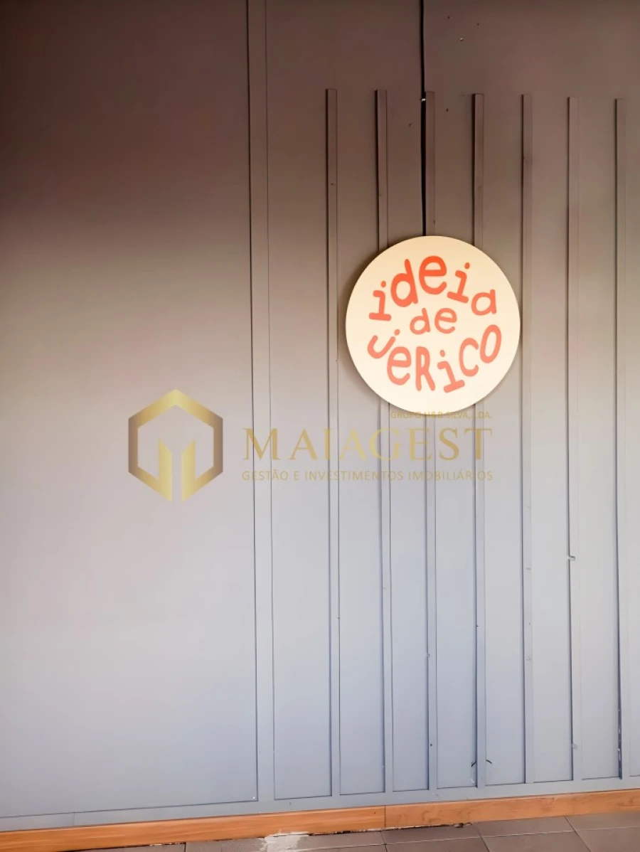 Loja para Arrendamento em Santa Marinha e São Pedro da Afurada Foto 11