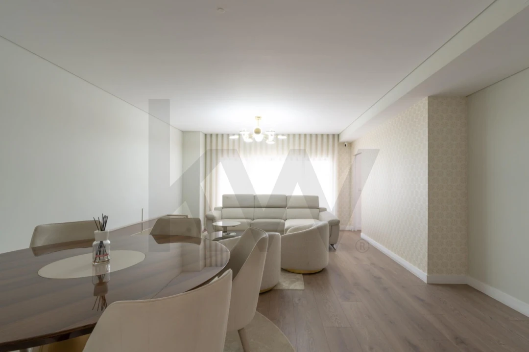 Apartamento T3 para Venda em Odivelas Foto 10