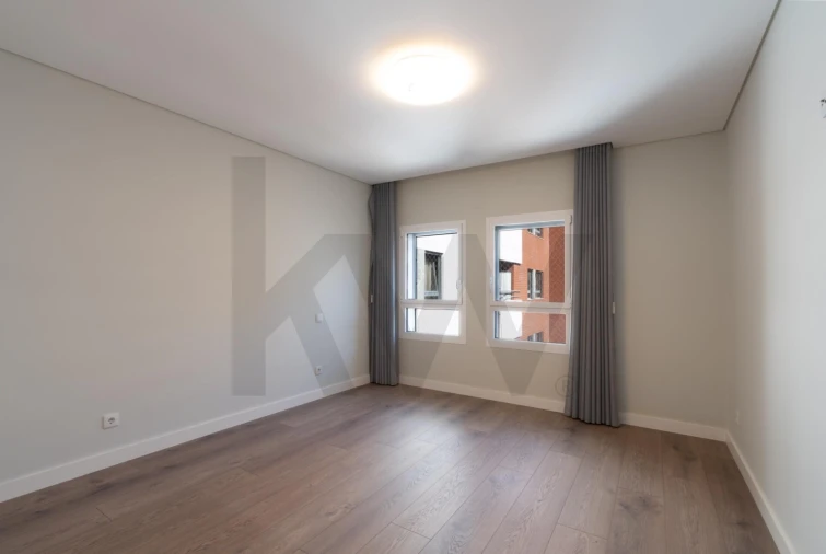 Apartamento T3 para Venda em Odivelas Foto 29