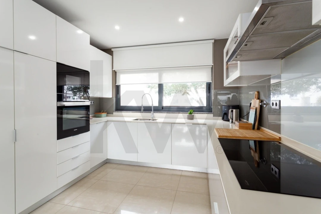 Moradia T3 para Arrendamento em Samouco Foto 28