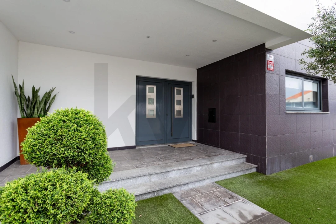 Moradia T3 para Arrendamento em Samouco Foto 71