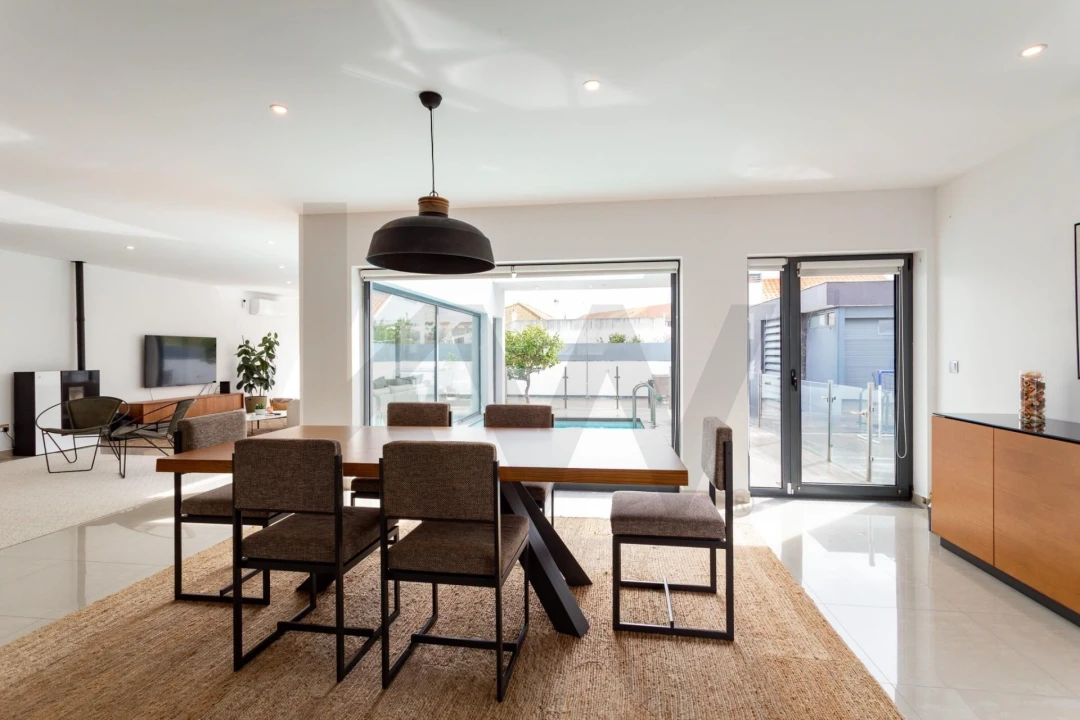 Moradia T3 para Arrendamento em Samouco Foto 19