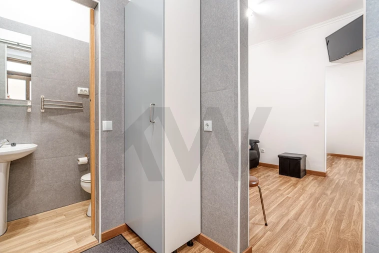 Apartamento T1 para Venda em Nazare Foto 6