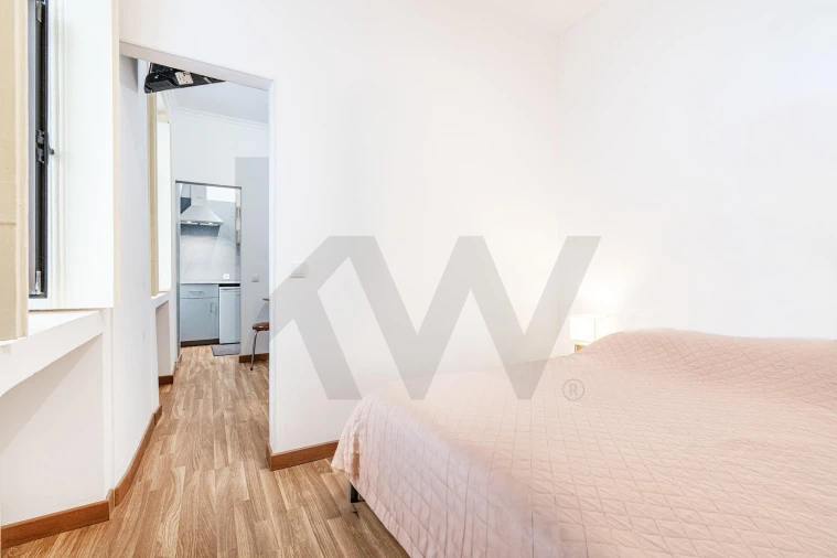 Apartamento T1 para Venda em Nazare Foto 11