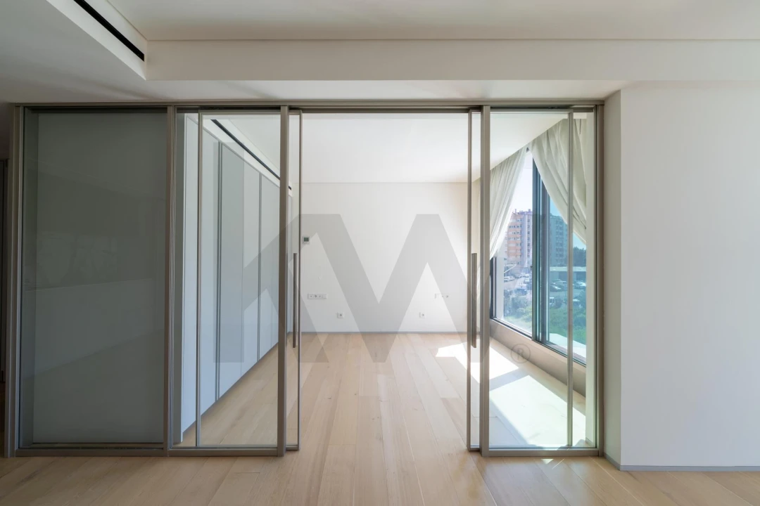 Apartamento T1 para Arrendamento em Areeiro Foto 6