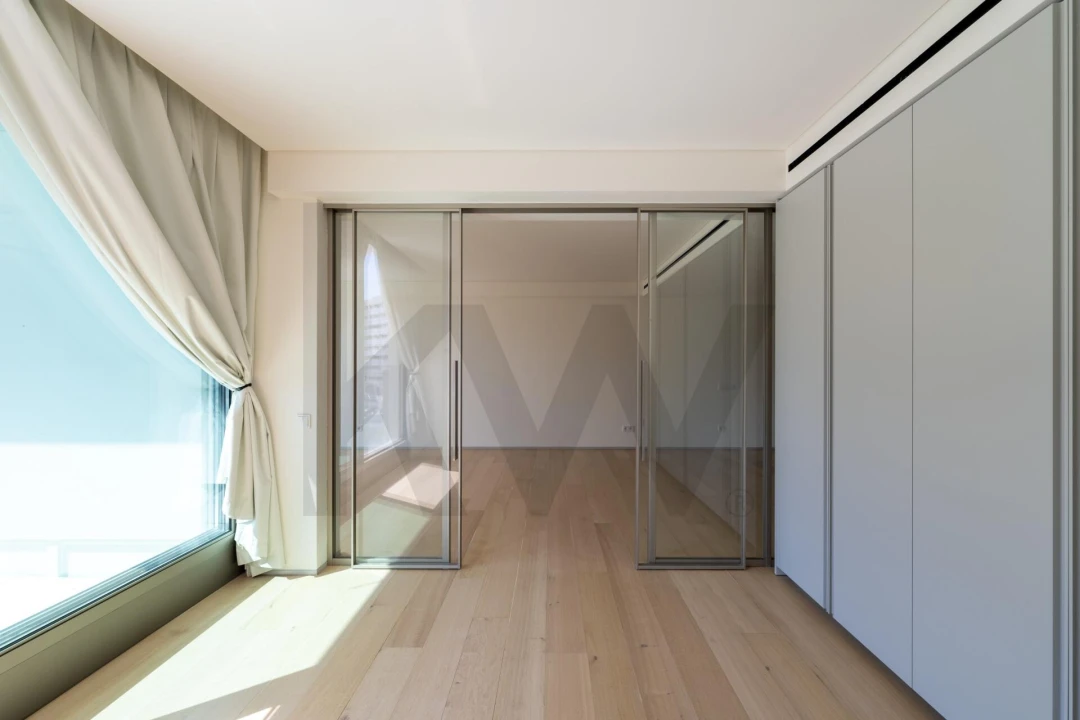 Apartamento T1 para Arrendamento em Areeiro Foto 11
