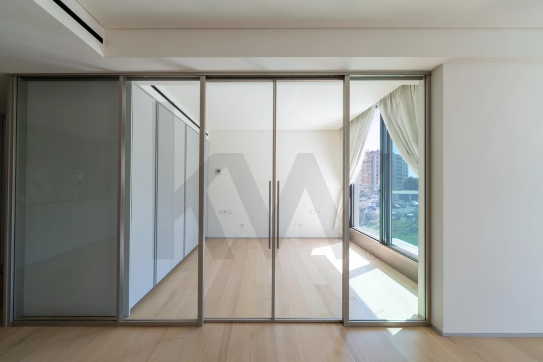 Apartamento T1 para Arrendamento em Areeiro Foto 5