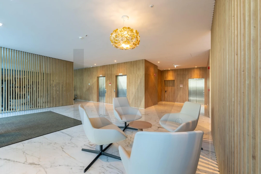 Apartamento T1 para Arrendamento em Areeiro Foto 22
