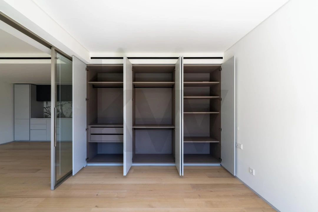 Apartamento T1 para Arrendamento em Areeiro Foto 7