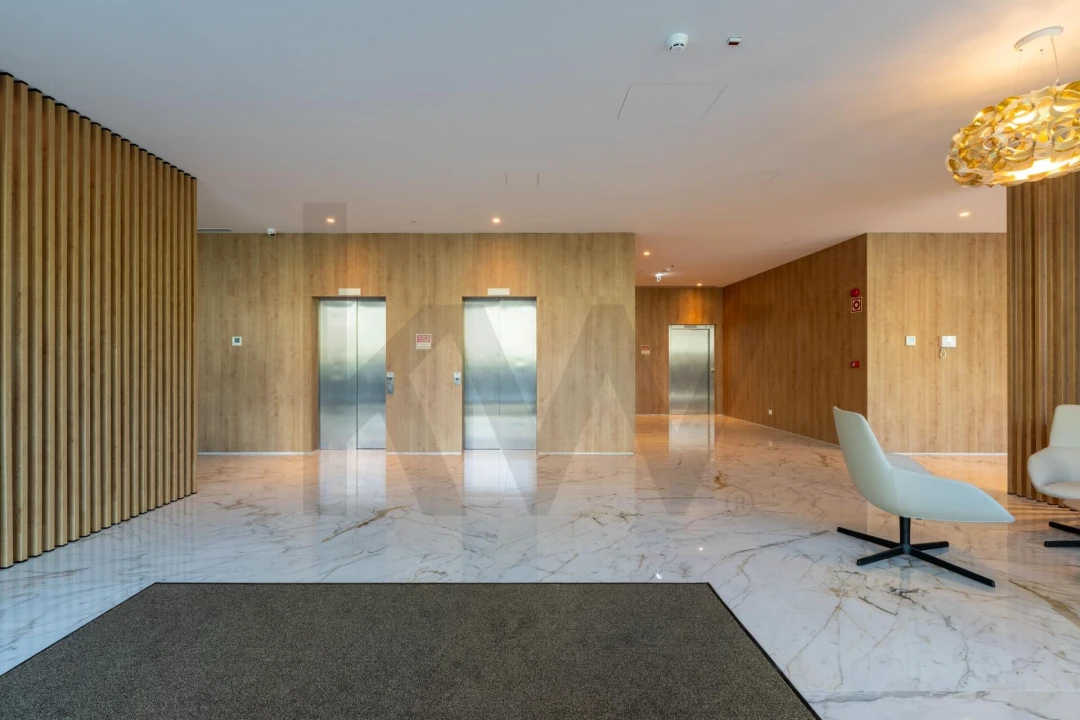 Apartamento T1 para Arrendamento em Areeiro Foto 22