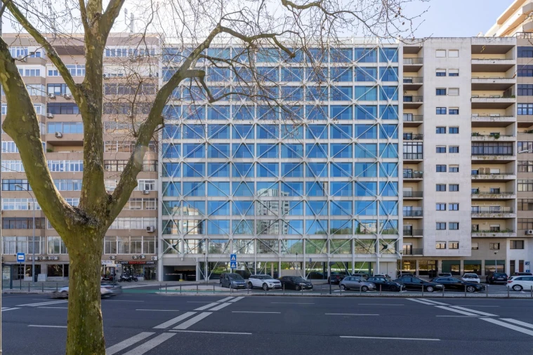 Apartamento T1 para Arrendamento em Areeiro Foto 23