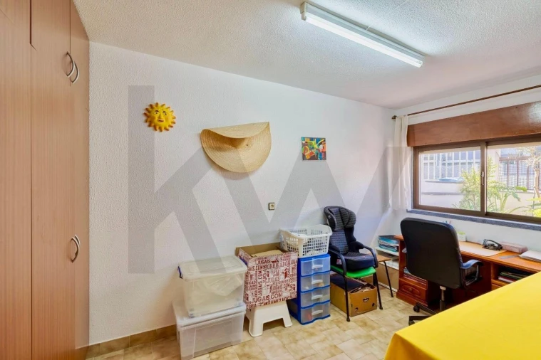 Moradia T3 para Venda em Corroios Foto 18