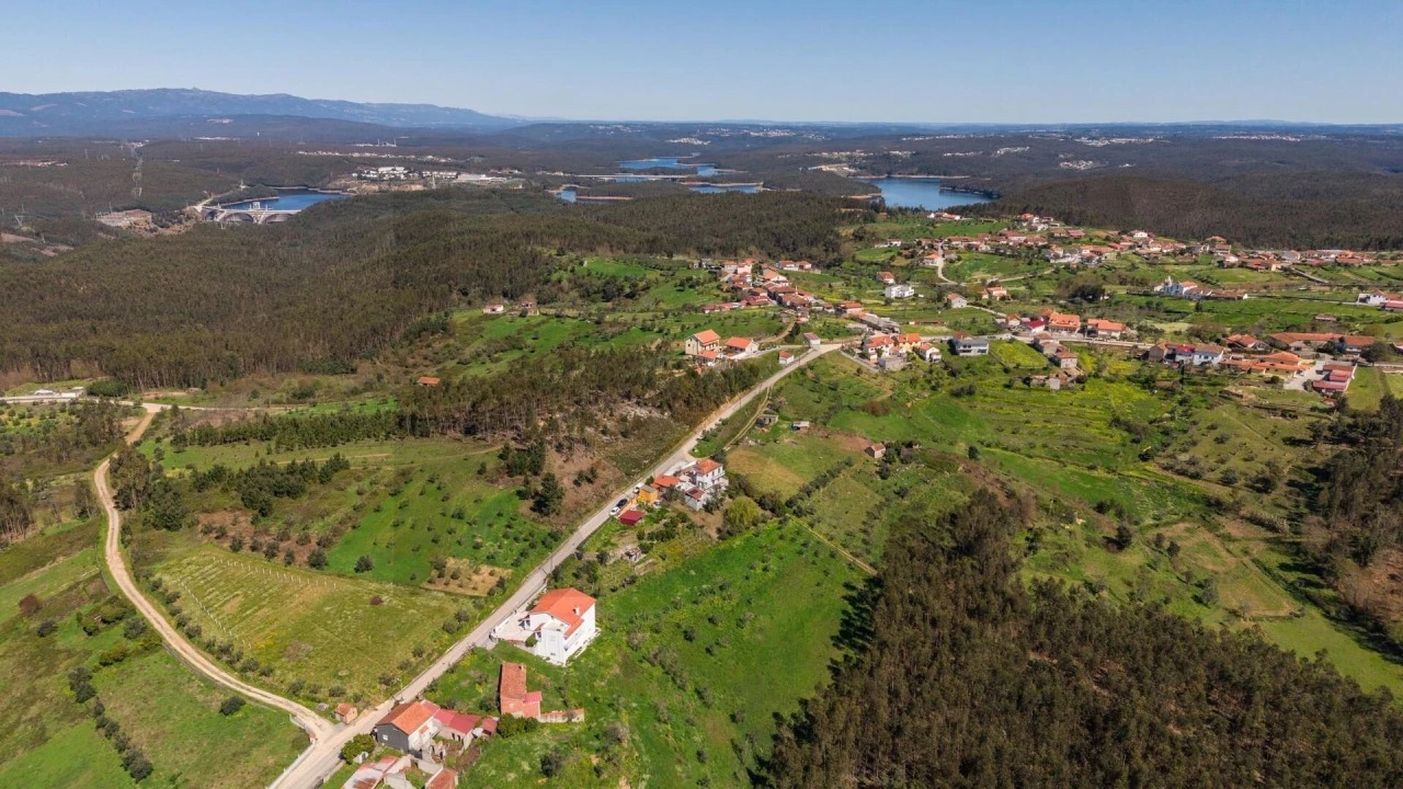 Moradia T3 para Venda em Oliveira do Mondego e Travanca do Mondego Foto 60