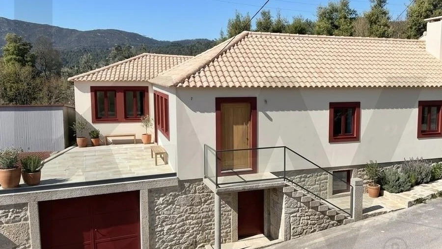 Moradia T2 para Venda em Nogueira, Meixedo e Vilar de Murteda