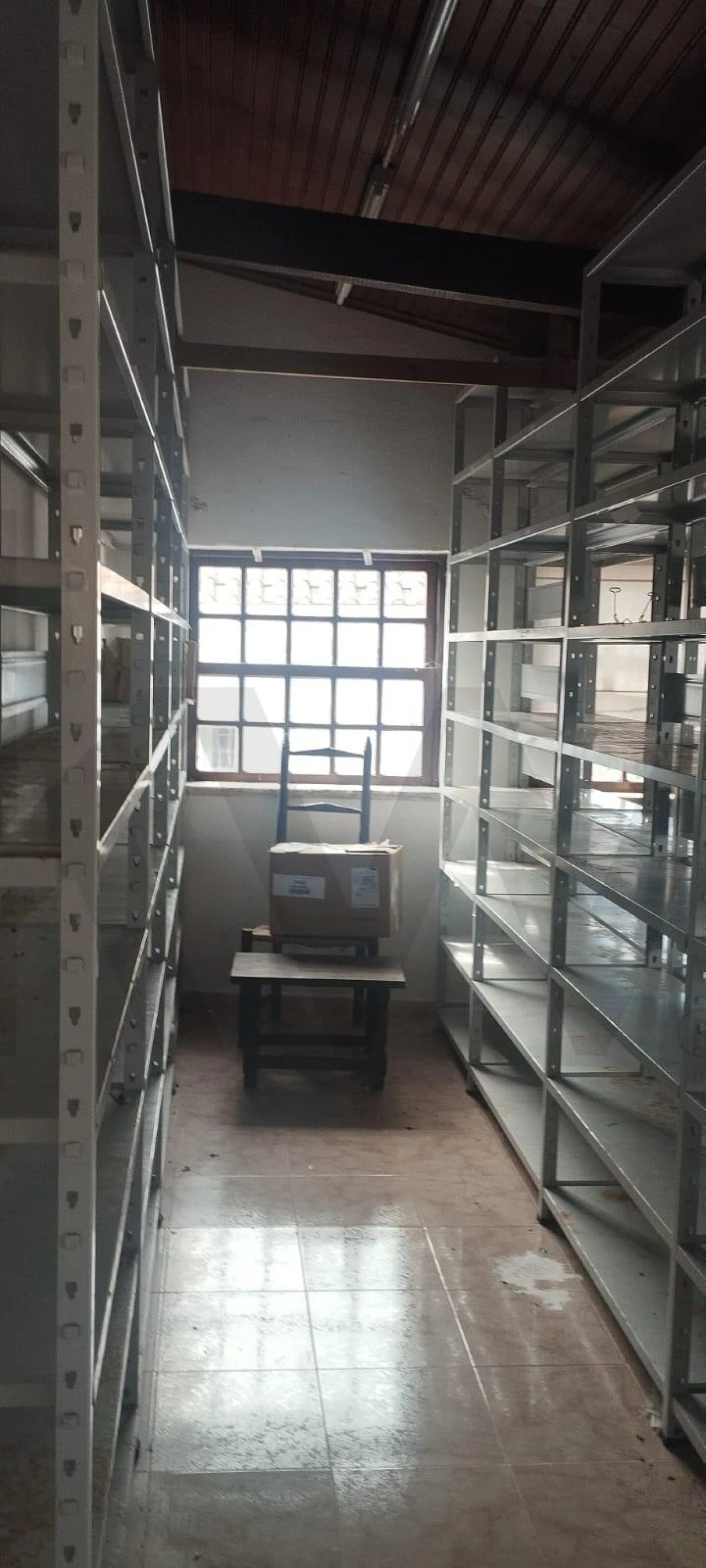 Moradia T4 para Venda em Encarnação Foto 20