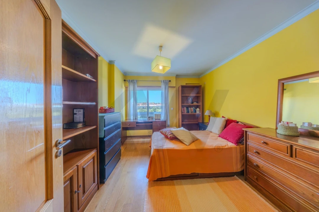 Apartamento T3 para Venda em São Domingos de Rana Foto 21