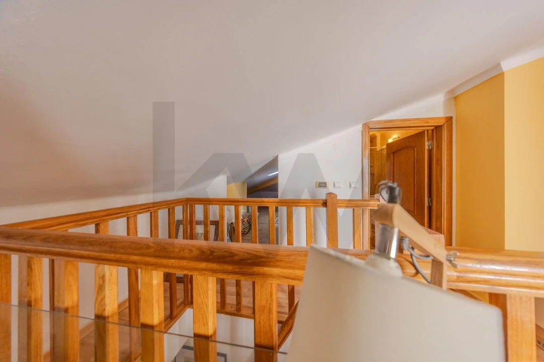 Apartamento T3 para Venda em São Domingos de Rana Foto 31