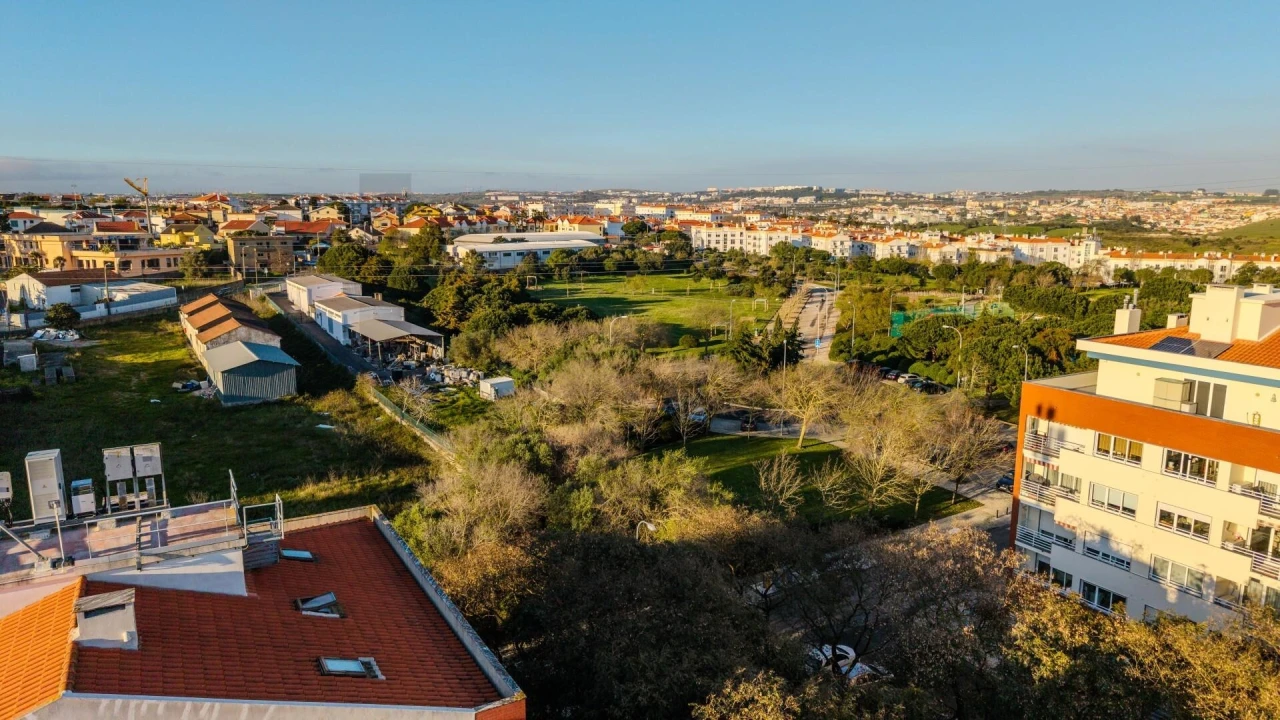 Apartamento T3 para Venda em São Domingos de Rana Foto 35