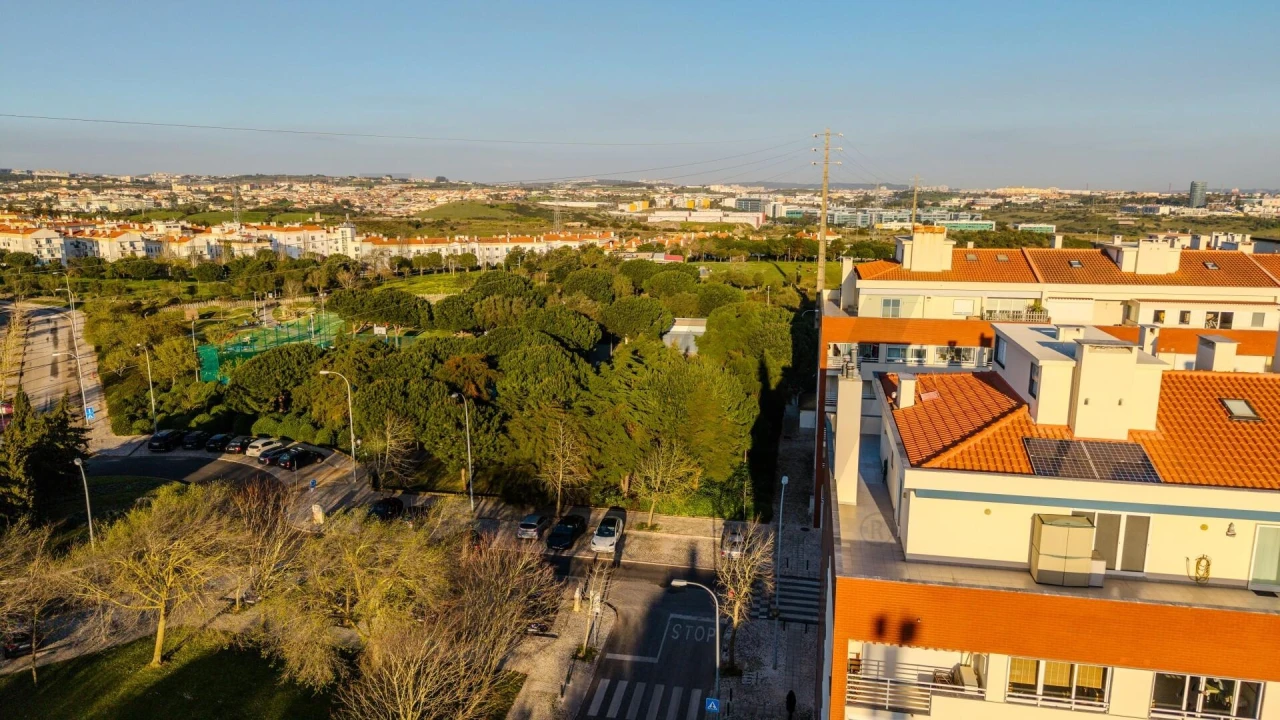 Apartamento T3 para Venda em São Domingos de Rana Foto 36