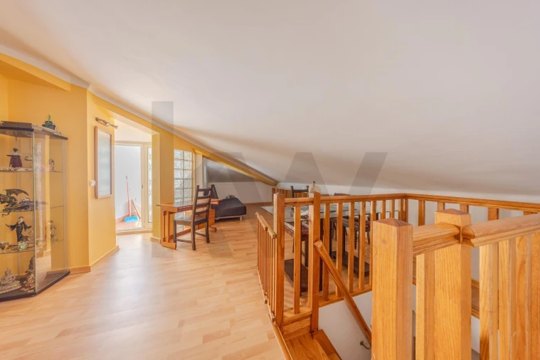 Apartamento T3 para Venda em São Domingos de Rana Foto 25