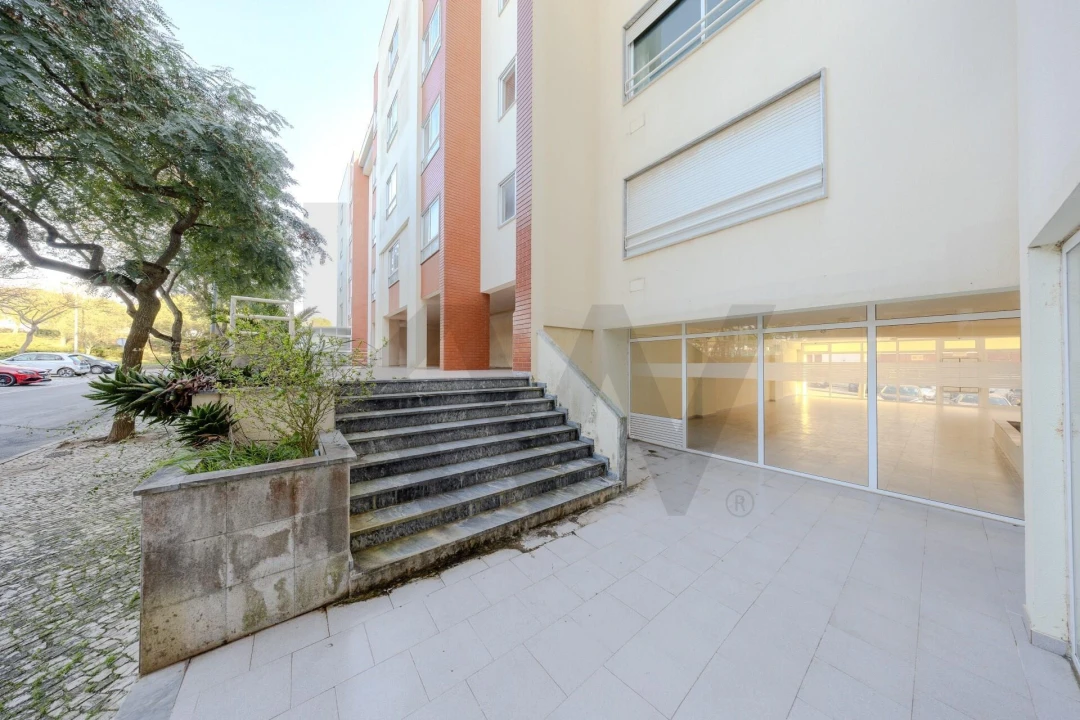 Apartamento T3 para Venda em São Domingos de Rana Foto 42