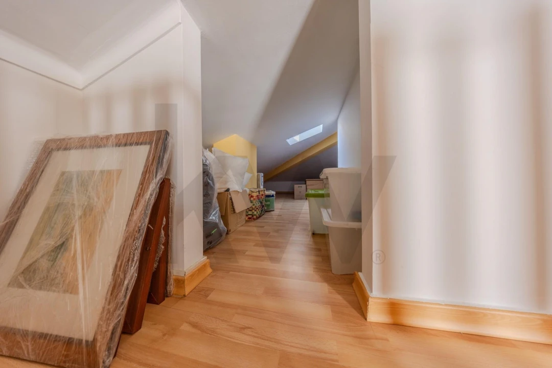 Apartamento T3 para Venda em São Domingos de Rana Foto 32