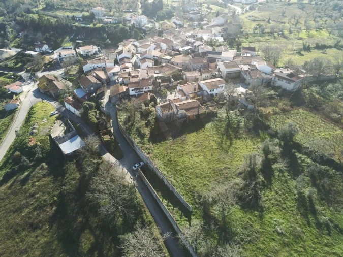Moradia T3 para Venda em Vila Seca e Bem da Fé Foto 3