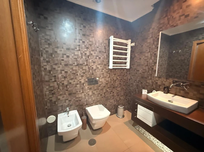 Apartamento T2 para Arrendamento em Odivelas Foto 10