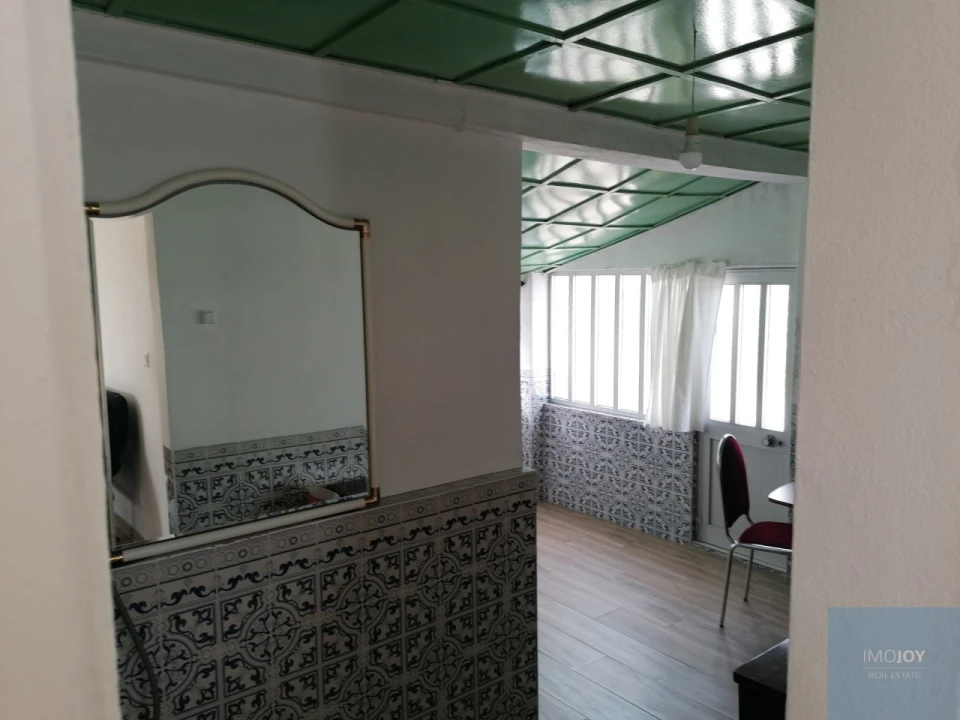 Moradia T2 para Venda em São João Baptista e Santa Maria dos Olivais Foto 5