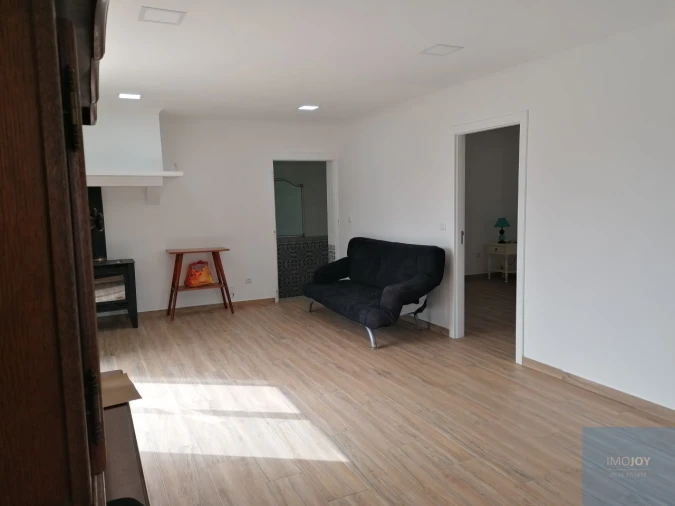 Moradia T2 para Venda em São João Baptista e Santa Maria dos Olivais Foto 4