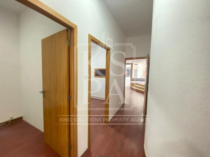 Loja para Arrendamento em Cedofeita, Santo Ildefonso, Sé, Miragaia, São Nicolau e Vitória Foto 10