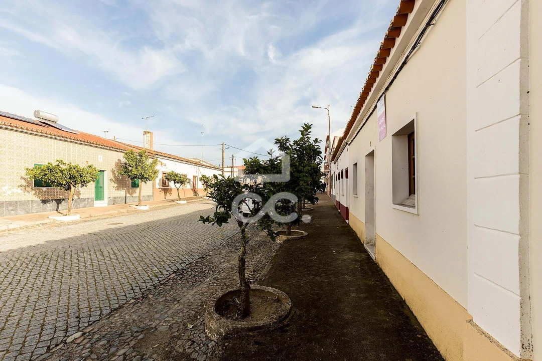 Moradia T3 para Venda em Campo e Campinho Foto 31