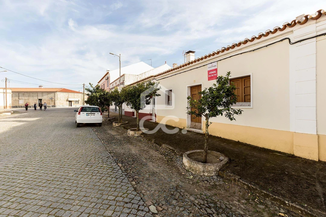 Moradia T3 para Venda em Campo e Campinho Foto 28