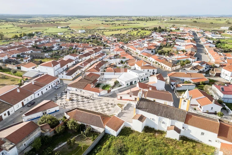 Moradia T3 para Venda em Campo e Campinho Foto 40