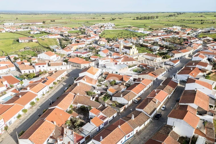 Moradia T3 para Venda em Campo e Campinho Foto 45