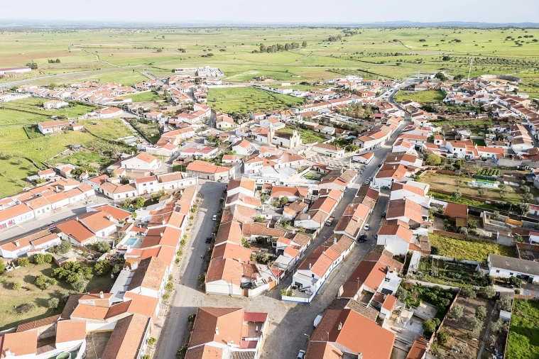 Moradia T3 para Venda em Campo e Campinho Foto 43