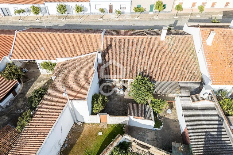 Moradia T3 para Venda em Campo e Campinho Foto 32