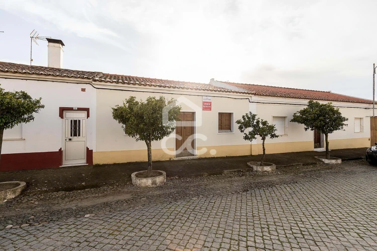 Moradia T3 para Venda em Campo e Campinho Foto 29