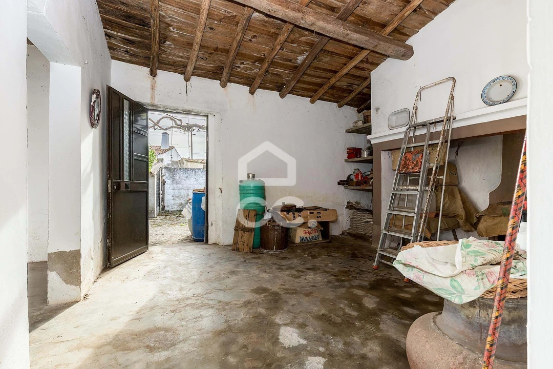 Moradia T3 para Venda em Campo e Campinho Foto 5