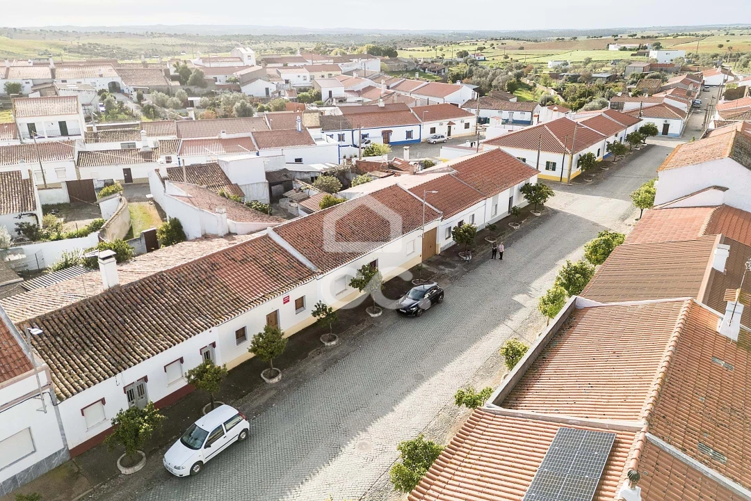 Moradia T3 para Venda em Campo e Campinho Foto 26