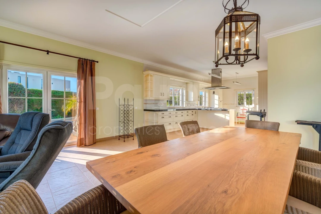 Moradia T5 para Venda em Ferragudo Foto 19