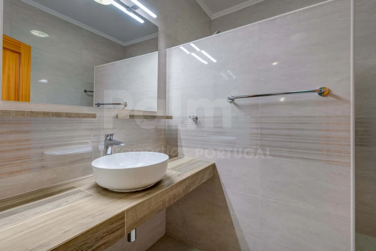 Moradia T5 para Venda em Ferragudo Foto 33