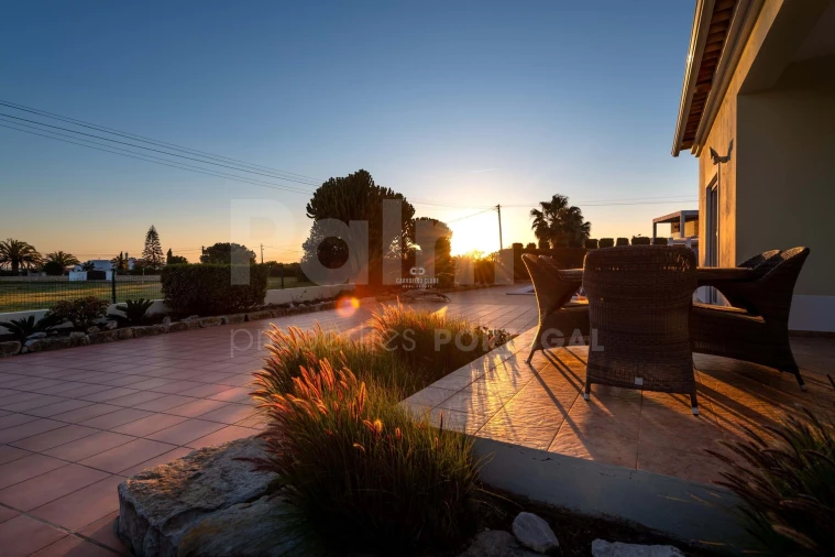 Moradia T5 para Venda em Ferragudo Foto 38