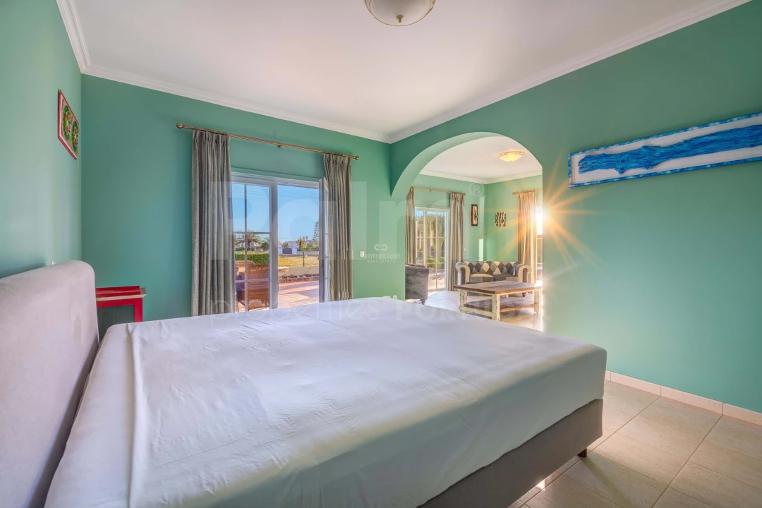 Moradia T5 para Venda em Ferragudo Foto 32