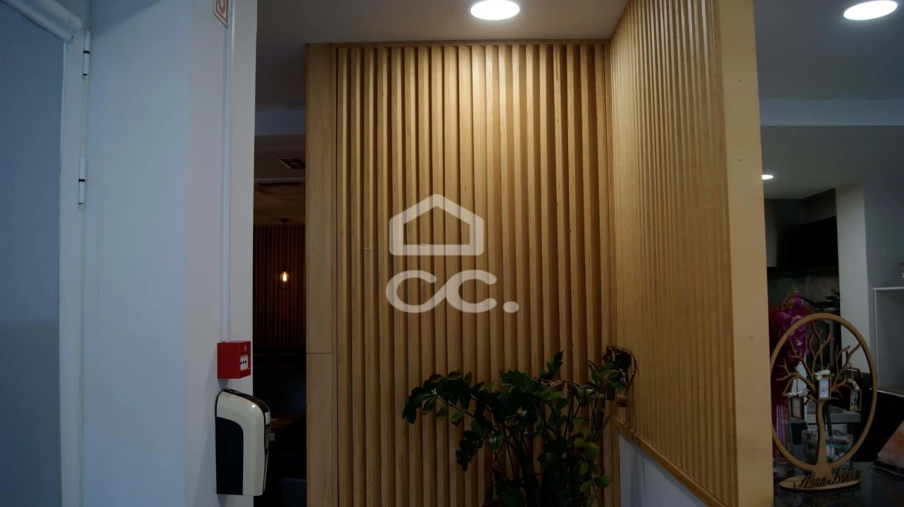 Negócio para Arrendamento em Selho (São Jorge) Foto 9