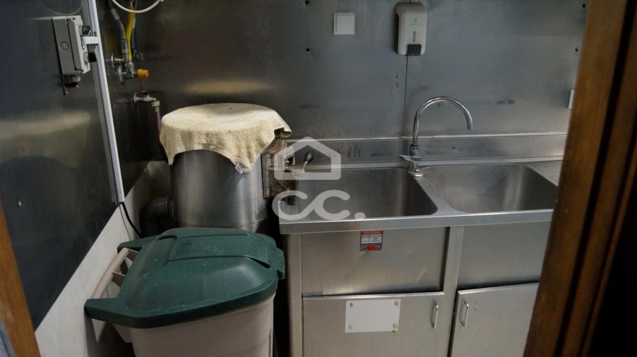 Negócio para Arrendamento em Selho (São Jorge) Foto 33