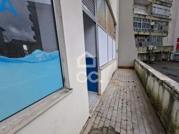 Negócio para Arrendamento em Abraveses