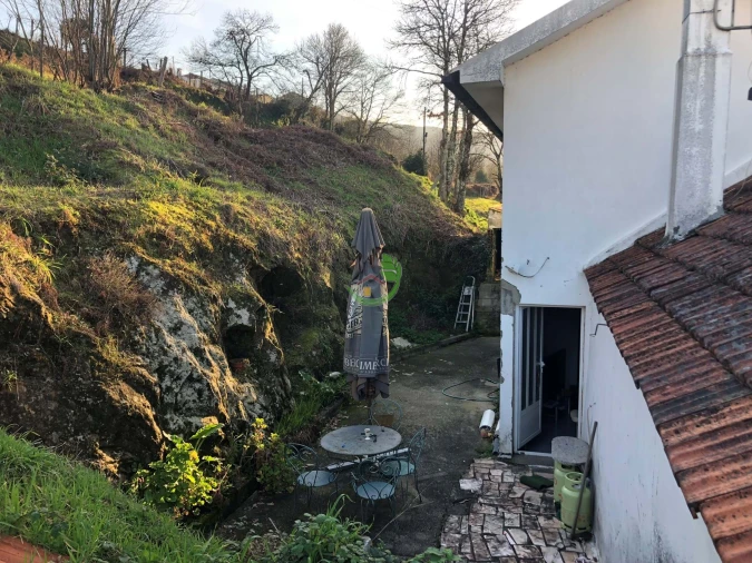 Moradia T4 para Venda em Chaviães e Paços Foto 13